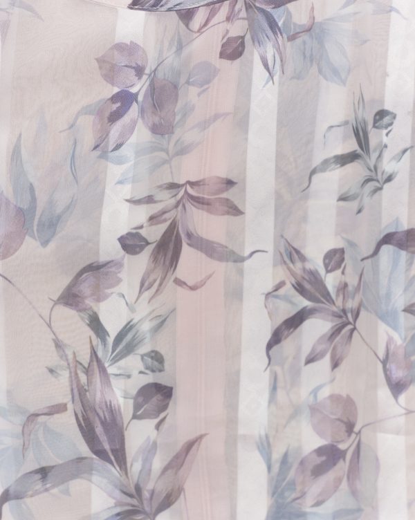 Blusa Floral y Transparente