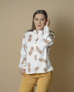 Camisa Blanca con piña