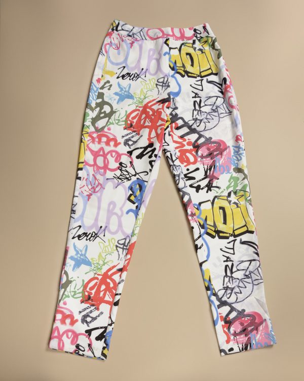 Color Grafitis . Traje estampado